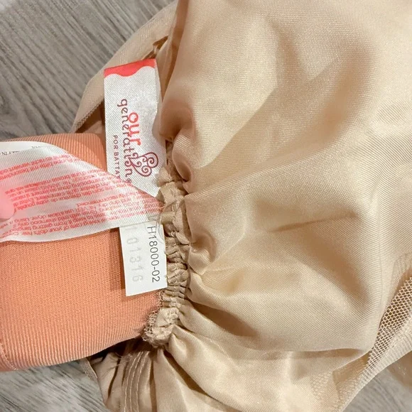 Our Generation Girls 18" Play Doll by BATTAT Blonde hair Blue eyes - Picture 4 of 4